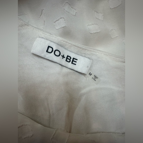 DO + BE Medium White One Shoulder Flowy Ruffle Dress - Picture 5 of 5